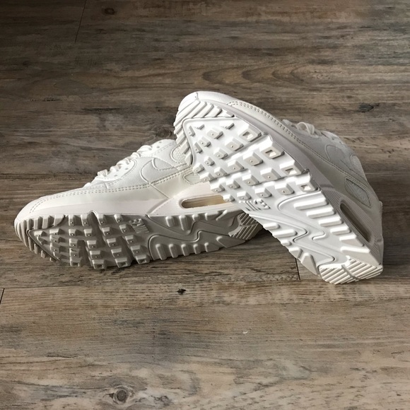 💥 SOLD ON DEPOP Nike - Air Max 90 NRG - 5 / Sail - Picture 4 of 4